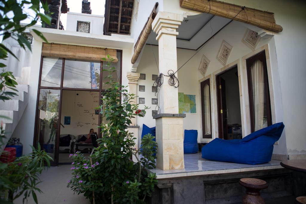 Bali Fab Dive Center Hostel Amed Екстериор снимка