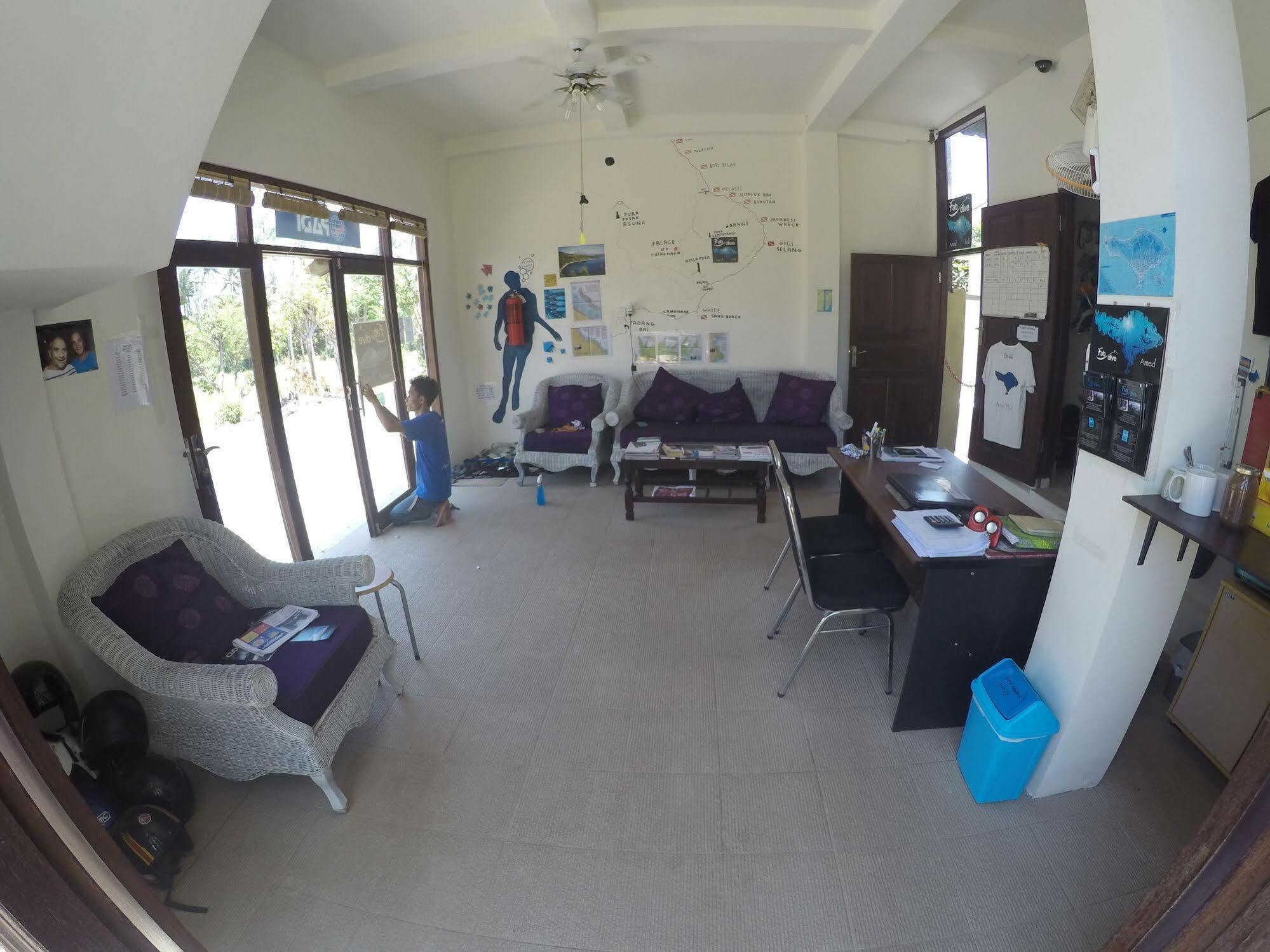 Bali Fab Dive Center Hostel Amed Екстериор снимка