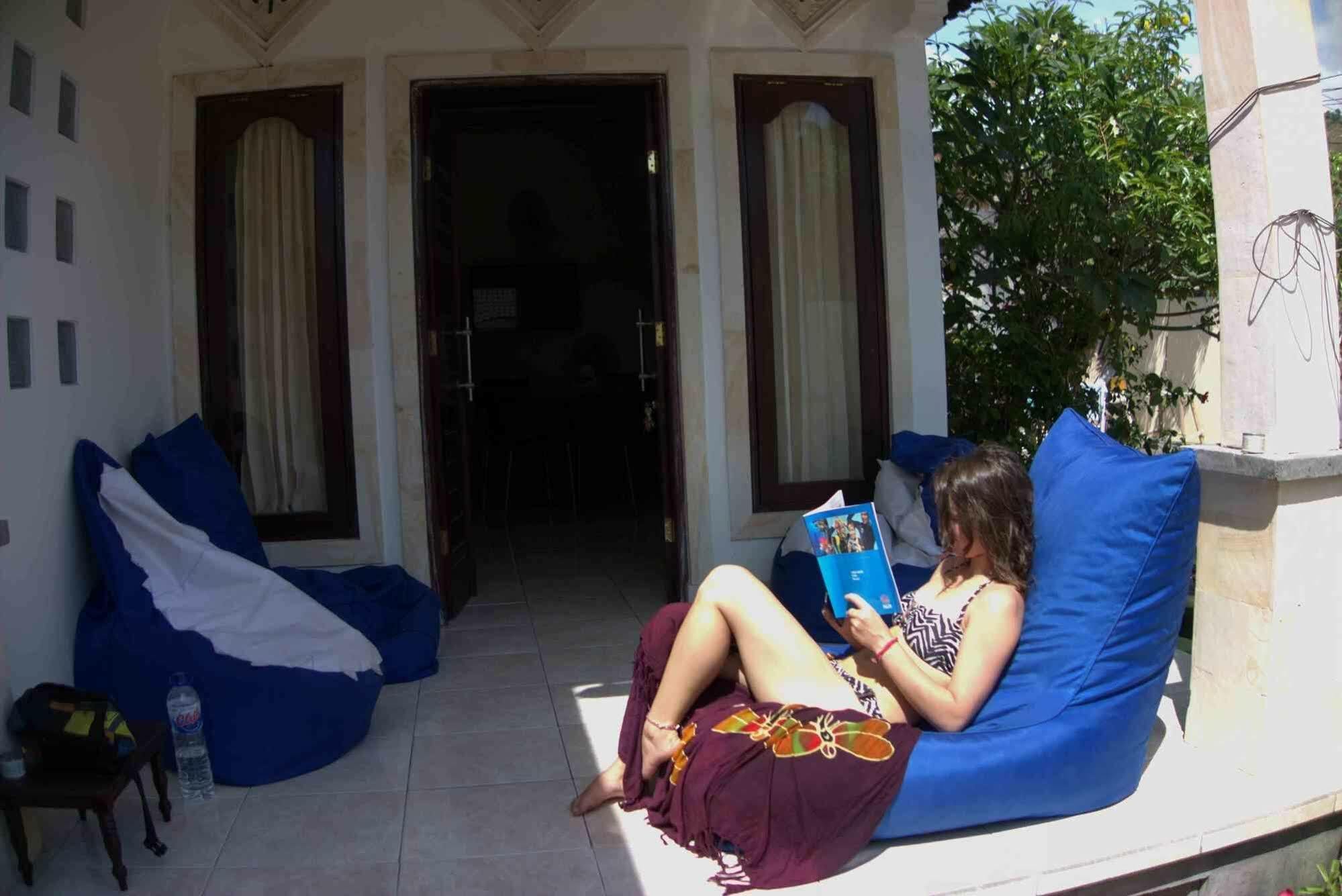 Bali Fab Dive Center Hostel Amed Екстериор снимка