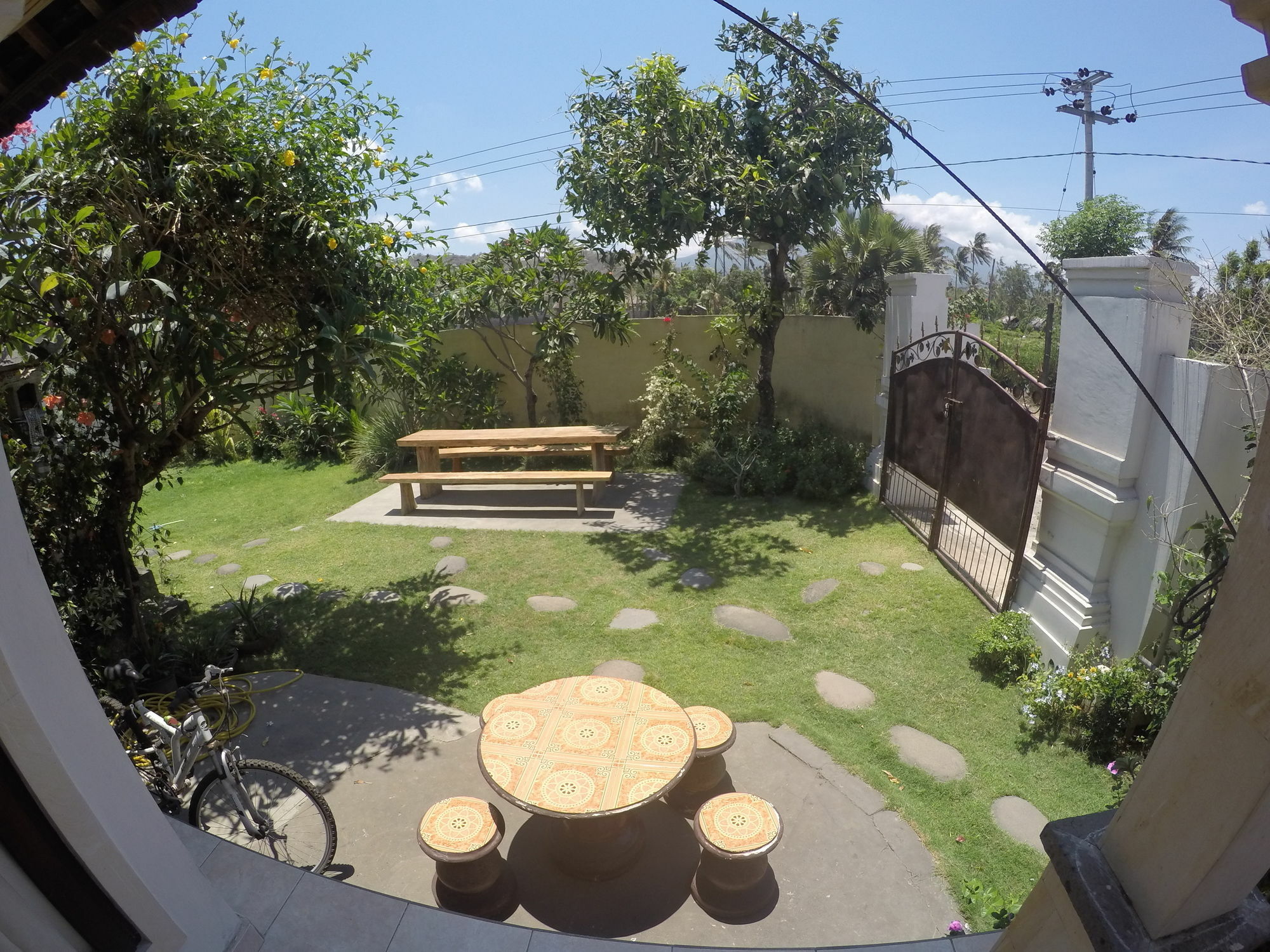 Bali Fab Dive Center Hostel Amed Екстериор снимка